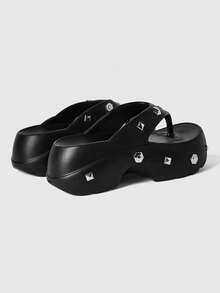 ROMWE Grunge Punk Women's Shoes Black Rock Punk Sandals, Summer Open-Toed Rivets Gothic Beach Roman Flip-Flops - Black + screw rivets - View 10
