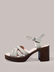 Styleloop Cross-Heeled Women's Slippers, Bohemian Holiday Style, French Elegance, A Must For Summer Travel - Light Grey - View 5