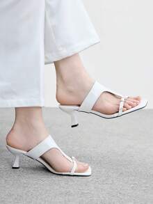 CUCCOO BIZCHIC 時尚簡約方頭白色性感女款夾趾半包拖鞋 - 白色 - 查看 5