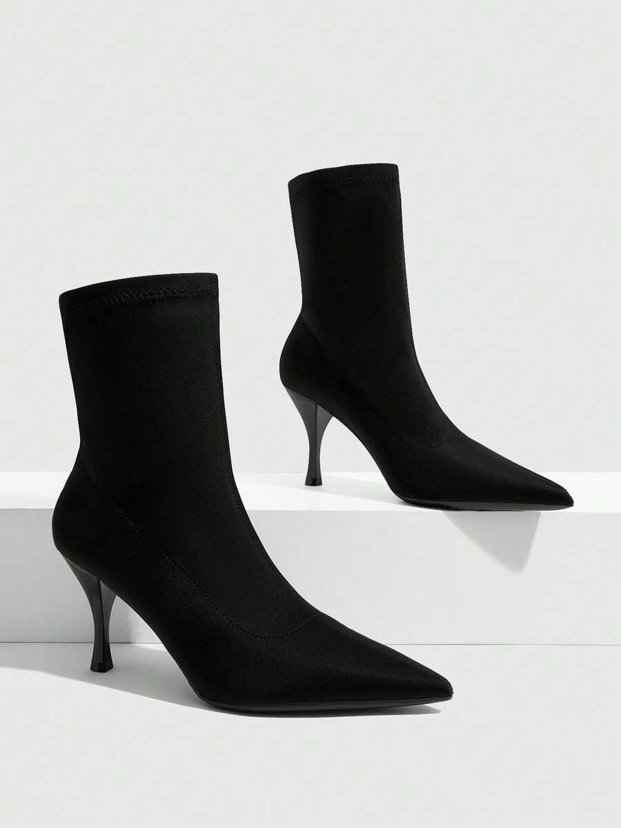 Daringsoles Skinny Commuter Versatile Elastic Socks Boots Autumn And Winter New Pointed Middle Heel Boots Color Simple Temperament Commuter Fashion Elastic Boots - Black - View 1