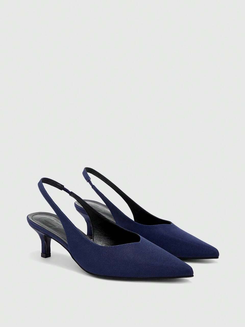 CUCCOO BIZCHIC The New Women's Popular Fashion Is Simple And Elegant Solid Color, With A Kitten And Blue Sandals After A Pointed Toe, Suitable For Daily Commuting, O