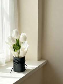 Mini Round Gift Box Artificial White Tulip Bouquet, Silk Fake Flower With Black Bow Decor, Aesthetic Dried Flower Ornament For Bedroom Table Wedding Party Home Decor Gift - White - View 5