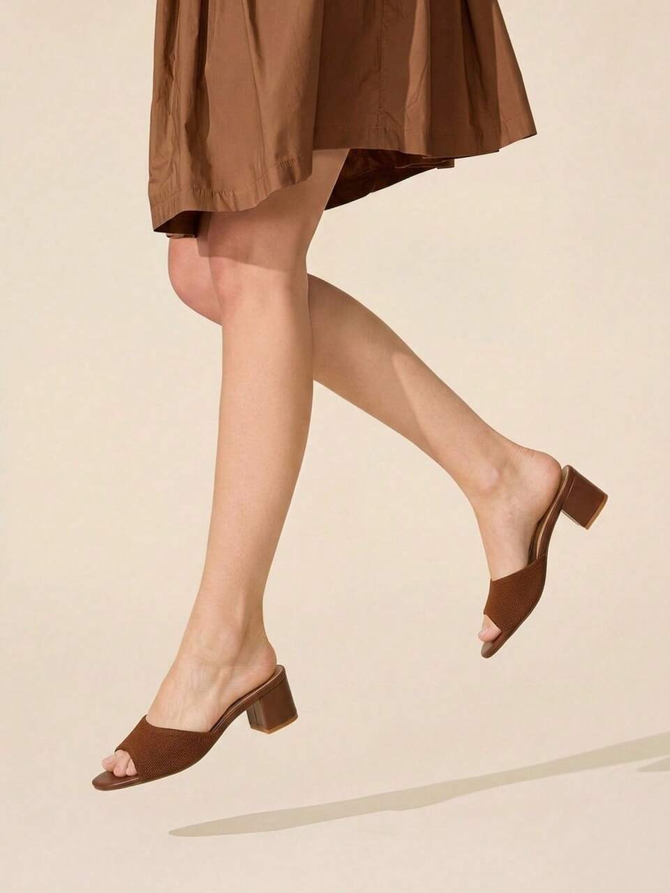 CUCCOO BASICS Women's Fashionable And Sexy Round Toe Woven Fabric Slippers, Medium And High Heels, Painted Thin And Straight Heels. Lightweight And Breathable Slouchy