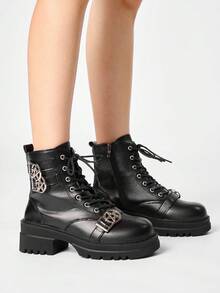 ROMWE Grunge Punk 女款 Diablo 龐克哥德風綁帶蝙蝠機車靴，厚底增高騎行靴，金屬鏈條過膝靴，踝靴 - 皮帶扣黑色 - 查看 1