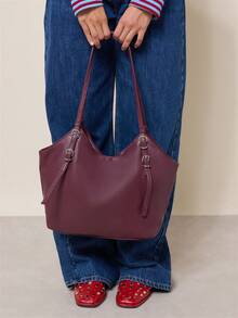 Nöista Burgundy Shoulder Bag With Adjustable Buckle Straps, A Relaxed Shape, And Subtle Side Detaililing - Burgundy - View 4