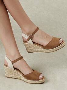 Styleloop Women's Wedge Heel Platform Sandals, Vintage Casual Peep Toe Wedge Sandals, Vacation Outfit, Travel Essential, French Country Style, Bohemian Style - Camel - View 4