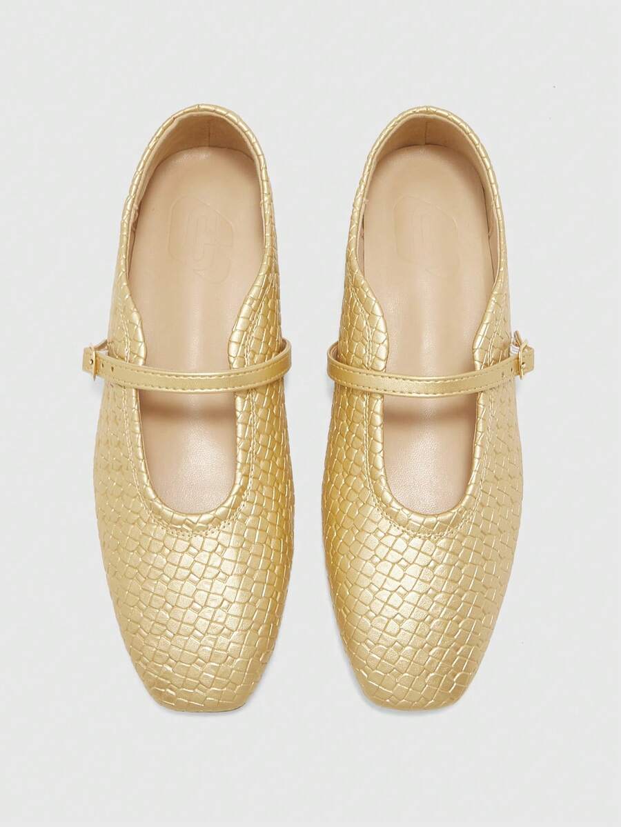 CUCCOO BIZCHIC 女款金色壓紋瑪麗珍平底鞋 - 金色 - 查看 1