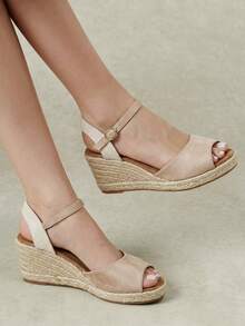 Styleloop Women's Wedge Heel Platform Sandals, Vintage Casual Peep Toe Wedge Sandals, Vacation Outfit, Travel Essential, French Country Style, Bohemian Style - Apricot - View 4