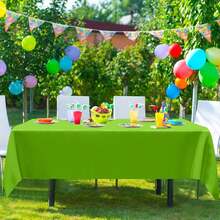 6pcs Disposable Plastic Tablecloths, 54*72 InchWaterproof Solid Color Square Tablecloths, DisposablePlastic Tablecloths, Waterproof And Stain-Resistant,Easy To Clean, Suitable For Life, Wedding, BirthdayParty - Multicolor - View 4