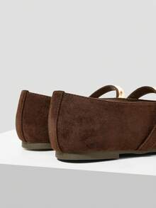MOTF WOMEN'S METAL RING DECOR SLIP-ON LOAFERS, MINIMALIST ELEGANT FOR DAILY COMMUTE - Coffee brown flannel - View 4