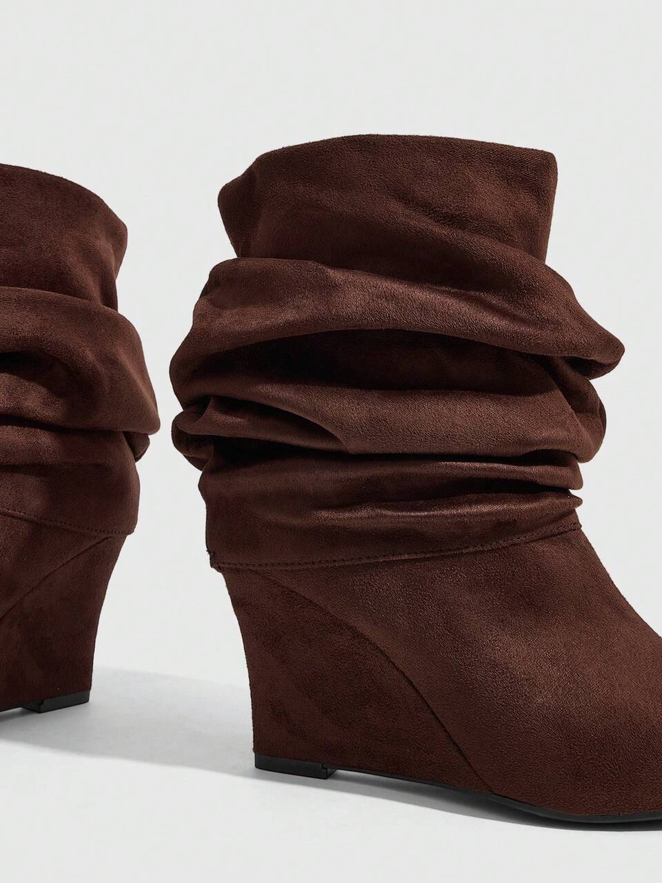 CUCCOO SZL Women Shoes Pointed Wedge Heel Brown Suede Boots Pleated Boots Stylish Elegance Daily Versatile Commuter Autumn/Winter Ladies And Ankle Boots And Boot