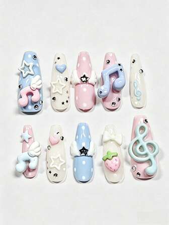 Kawaii Süße handgefertigte künstliche Nagelspitzen mit Spitzenrand, romantischem Herz, Ballerina-Stil, Schleife, weißen Flügeln, Metall-Musiknote, Rosa-Serie, massengefertigte energetische Mädchenmode