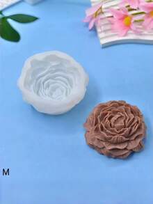 Flower Shaped Molds, Set Of 4 Sizes, Non-Stick Flexible, Durable Reusable, Perfect For Baking, Cake Decorating, Chocolate Candy Making, Soap Crafting, DIY Projects, Party Favors, Wedding Treats - White - View 3