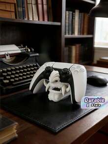 Devil Mask Game Controller Holder, Fangs Design Desktop Stand For Controller, Unique Game Accessory, Desktop Ornament, Gift For Gamers & Horror Movie Fans For Christmas, Birthday, Valentine's Day & Back-To-School - View 1