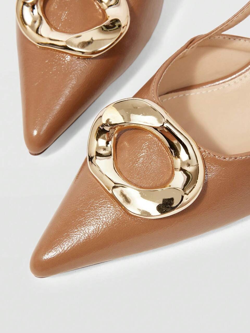 MOTF WOMEN'S FASHION METAL BUCKLE SHOES