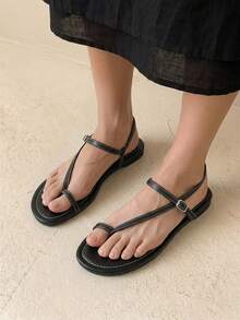 HighSole 女款春夏戶外舒適裸色綁帶休閒平底黑色涼鞋，度假沙灘穿搭 - 黑色 - 查看 3