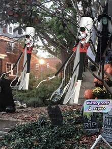 2PCS 39 Inch Halloween Skeleton Windsock Flag Outdoor Hanging Decoration Waterproof Weatherproof Black White Skull Yard Sign Garden Patio Lawn Path Party Decor Fall Autumn Halloween Decor Supplies Must Haves - Multicolor - View 1
