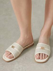 Styleloop Color Matching Square Toe Sandals Women's Summer Wear Flat Bottom Linen Breathable Slouchy Holiday Sandals - Off-white - View 9