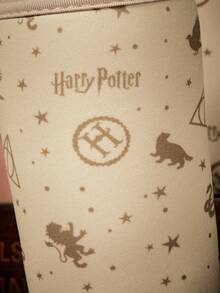 HARRY POTTER X SHEIN 1個可愛印花布製杯套，潛水布保溫材質，可重複使用，S/M/L三種尺寸，適用於不同盎司咖啡杯 - 米色 - 查看 5