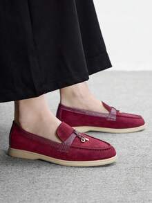 CUCCOO BIZCHIC 女款時尚酒紅色麂皮拼接舒適通勤平底樂福鞋，適合購物、上班與日常穿著 - 酒紅色 - 查看 5