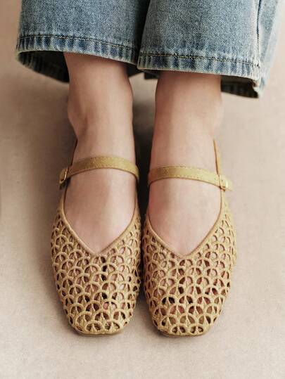 Rosivie Ladies Elegant Hollow Pull Belt Flat Shoes Daily Versatile