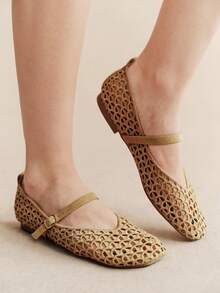 Rosivie Ladies Elegant Hollow Pull Belt Flat Shoes Daily Versatile Fall Shoes - Brown - View 5