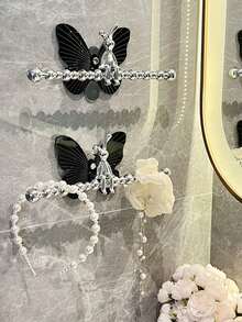 1Pc Decorative Butterfly Wall‑Mounted Storage, No‑Drill Self‑Adhesive, Beaded Towel Rack With Rhinestone & Non‑Rhinestone Hooks, Silver Acrylic Bathroom Vanity Organizer For Hairbands, Scrunchies And Towel Hanging - With rabbit - View 9