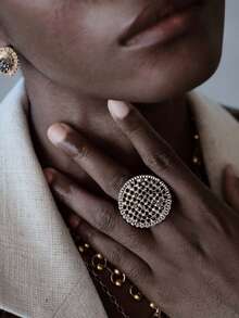 Noxbound Retro Color Matching Flash Diamonds Exaggerated Sense Of Weight Old Money Wind Ring - Antique Silver - View 1