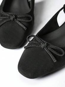 SHEIN Solezae 女款優雅蝴蝶結仿麂皮後扣低跟尖頭高跟鞋 - 黑色 - 查看 10