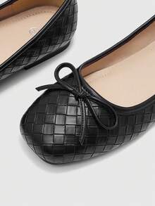 CUCCOO BIZCHIC Women's Flat Shoes With Bow Decor, Fashionable Versatile For Daily Commute And Office - Black - View 2
