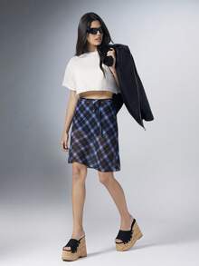 SHEIN Solezae 女款寬楦版厚底楔形穆勒涼鞋，露趾鉚釘鞋面軟木楔跟拖鞋，休閒度假鞋 - 黑色 - 查看 3