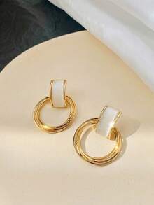 Clariva 1 Pair Of Niche, Versatile, Light Luxury Earrings For Women, French-Style Fashionable Geometric Vintage Earrings Suitable For Daily Wear - Yellow Gold - View 5