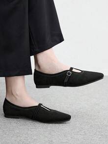 CUCCOO BIZCHIC 女款春秋麂皮小方頭V領金屬扣平底瑪麗珍鞋，復古法式低鞋面軟底 - 黑色1 - 查看 5
