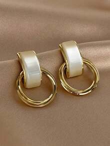 Clariva 1 Pair Of Niche, Versatile, Light Luxury Earrings For Women, French-Style Fashionable Geometric Vintage Earrings Suitable For Daily Wear - Yellow Gold - View 2