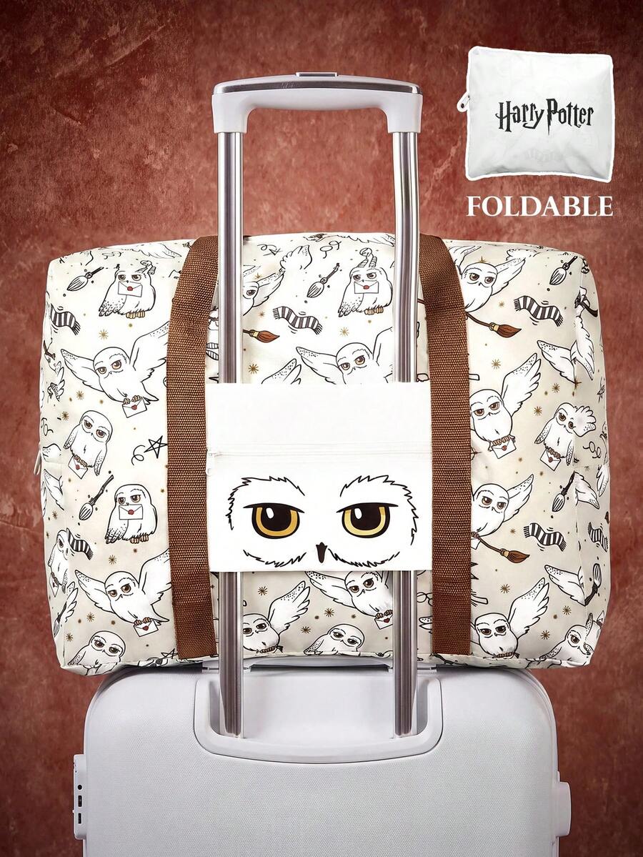 HARRY POTTER X SHEIN Print Foldable Large Travel Tote Bag, Front Zip Pocket. Foldable Design For Trips, Gym And Daily Luggage Storage - Light Khaki - View 1