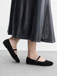 CUCCOO BIZCHIC 黑色麂皮女款瑪麗珍平底鞋，舒適通勤，適合戶外度假、購物、上班，日常百搭 - 黑色 - 查看 3