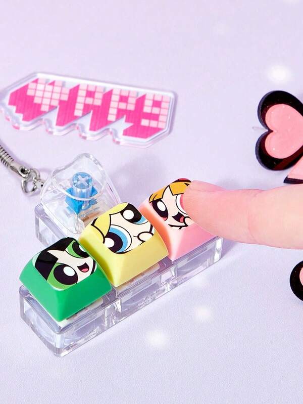 THE POWERPUFF GIRLS X Joivida 可愛卡通鋅合金吊飾，適用於鍵盤、包包、紀念品與收藏品，適合作為禮物，也適用於錢包與書包