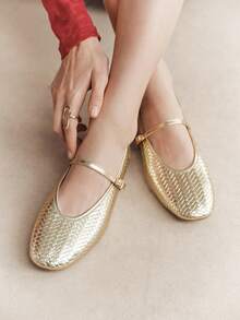 Champagne Gold 3