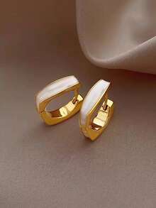 NobleVue 1 Pair Of Simple And Luxurious Geometric Copper Earrings Suitable For Women's Daily Party Wear - Yellow Gold - View 6