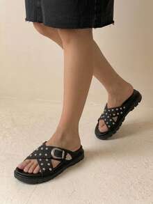 HighSole 女士黑色厚底舒适平底凉鞋，适合日常穿着 - 深黑色 - 查看 4