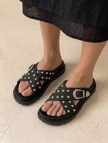 HighSole 女士黑色厚底舒适平底凉鞋，适合日常穿着 - 深黑色 - 查看 3