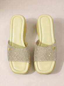HighSole Cuccoo 时尚厚底水钻装饰坡跟凉鞋 - 芥末黃 - 查看 8