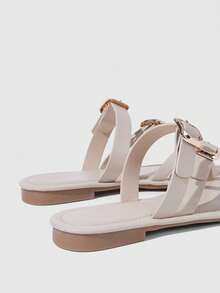 HighSole 女款方頭圓趾純色扣飾通勤職場百搭平底涼鞋，舒適一腳蹬 - 白色 - 查看 9