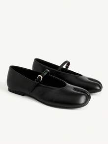 CUCCOO CHICEST Women's Black Striped Toe Cap Flat-Soled Shoes - Black - View 2