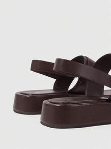 HighSole 雙條帶露趾方頭厚底平底休閒女款涼鞋，適合通勤、購物、度假穿著 - 咖啡棕 - 查看 9