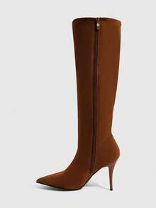 CUCCOO SZL 焦糖棕色麂皮尖頭細高跟直筒女款長靴，秋冬新款細筒靴 - 棕色 - 查看 4