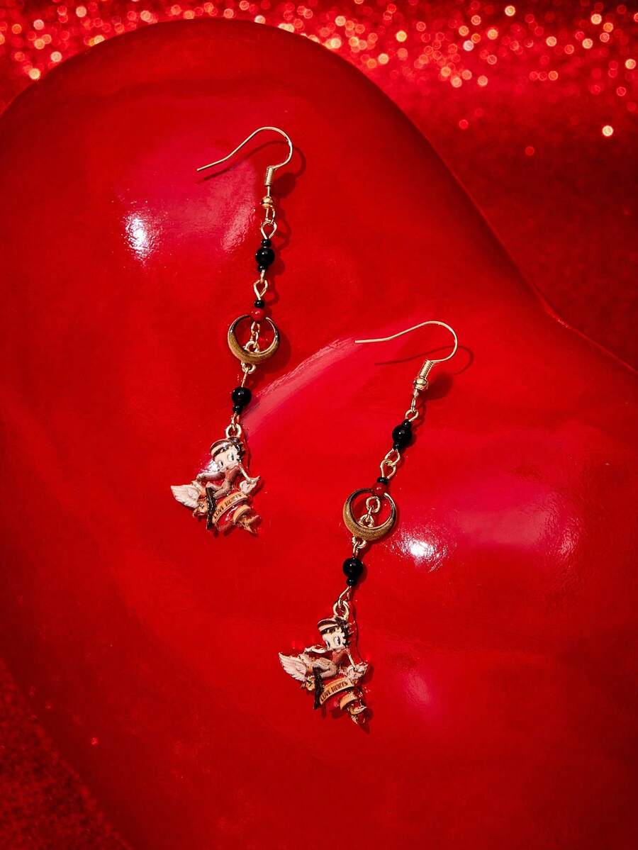 Betty Boop x SHEIN A Pair Of New Creative Cartoon Stud Earrings, IP Joint Design, Lovely Personalized, Simple And Generous, Can Also Be Used As Accessories - Gold - View 1
