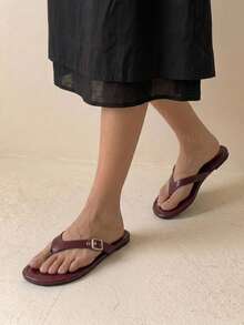 HighSole Ladies Buckle Holiday Style Summer Burgundy PU Surface Flat Bottom Slippers - Burgundy - View 5
