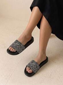 HighSole Woman Shoes Flat Simple Everyday Fashion Slippers For Summer Vacation Shoes Summer Spring Shoes Spring Break Easter For Casual Beach Style For Christmas - Black - View 4