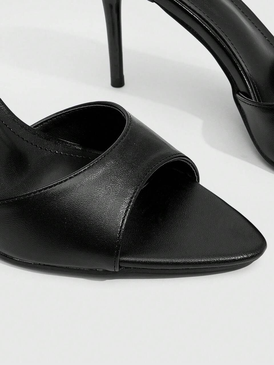 CUCCOO SZL Women's Fashion Sexy Pointed Toe Black PU Fabric Contrast Color Thin High Heel Patent Leather Slip-On Lightweight Loafers